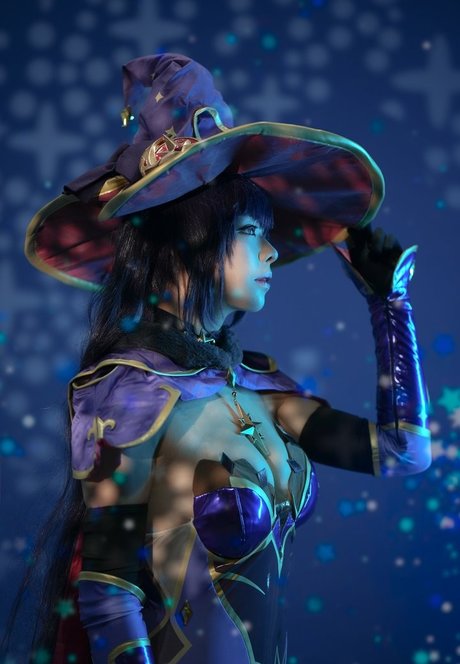 ritheania c ポルノスター アート 写真