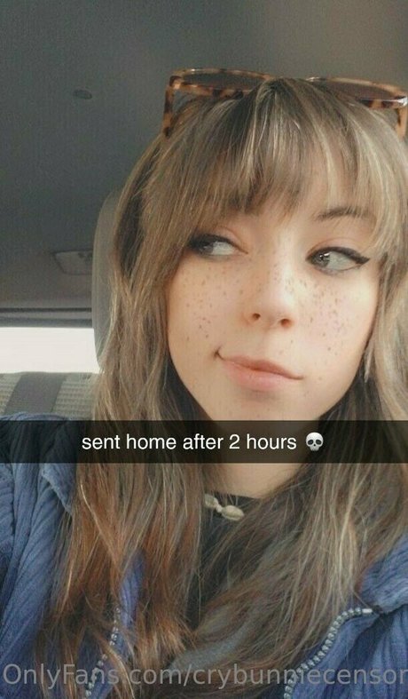 かわいいシーメールオンリーファンズ 無料裸 写真