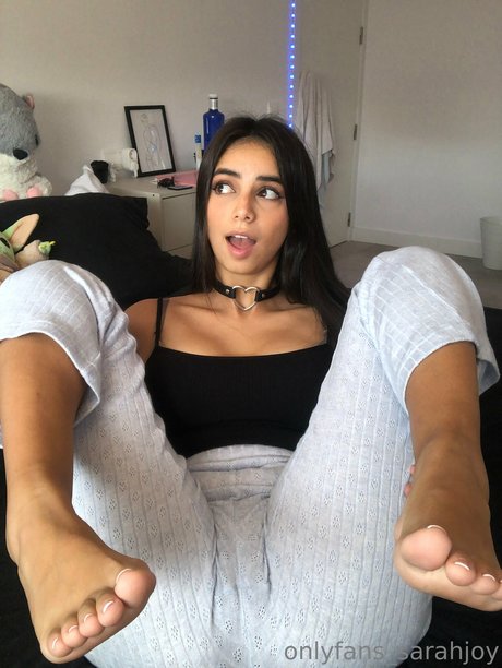 Sarah Joy 美しいモデル 写真