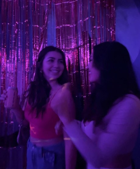 垂れ下がった熟女OnlyFans アダルト無料 画像