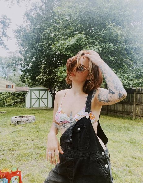 Garlyn DaSilva アートポルノスター 画像