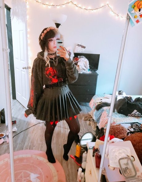 dahliaparisi 無料モデル 画像