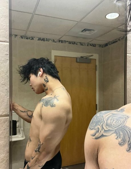 ロシアのお母さんOnlyFans セックス 画像