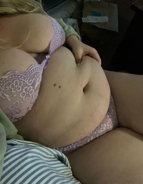 OnlyFansの写真 ポルノグラフィック 画像