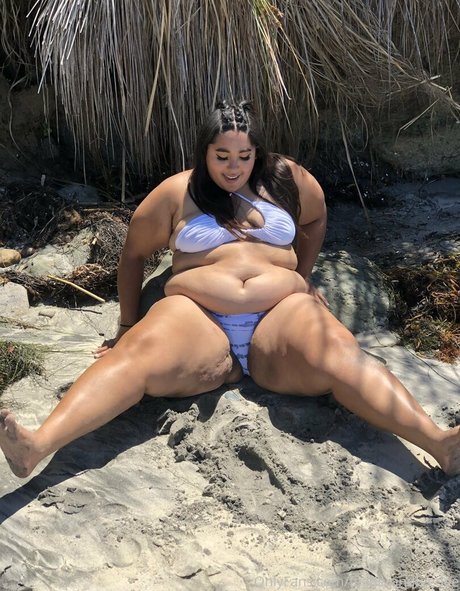 オンリーファンズでのセクスティング アート裸 画像