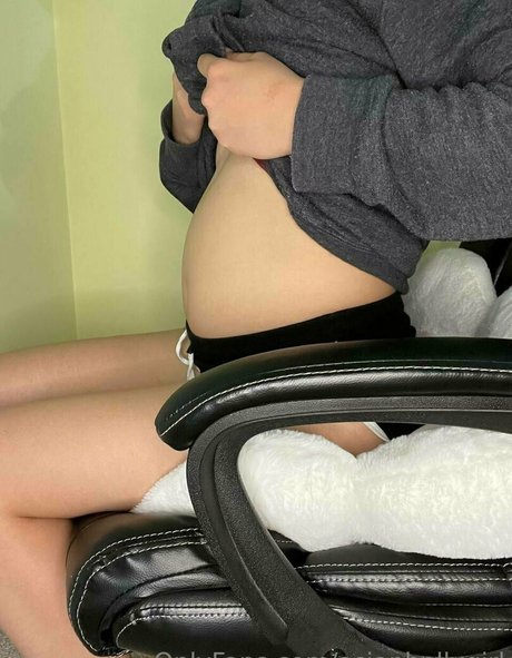 ぽっちゃり黒人OnlyFans 無料アダルト 画像