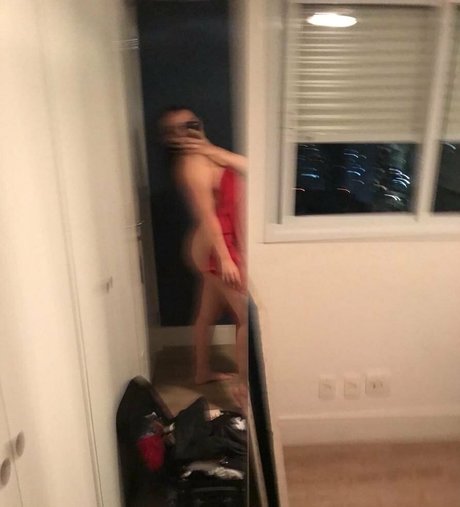 処女オンリーファンズ 美しいxxx 写真