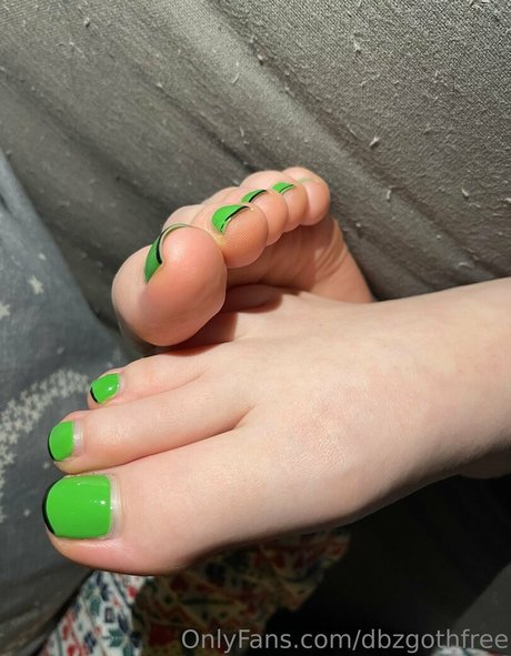 金髪クーガーオンリーファンズ 素敵 写真