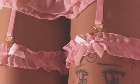 Bunny Violet 素敵なモデル 写真