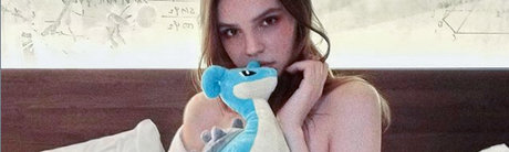 Ellaji ポルノスター 写真