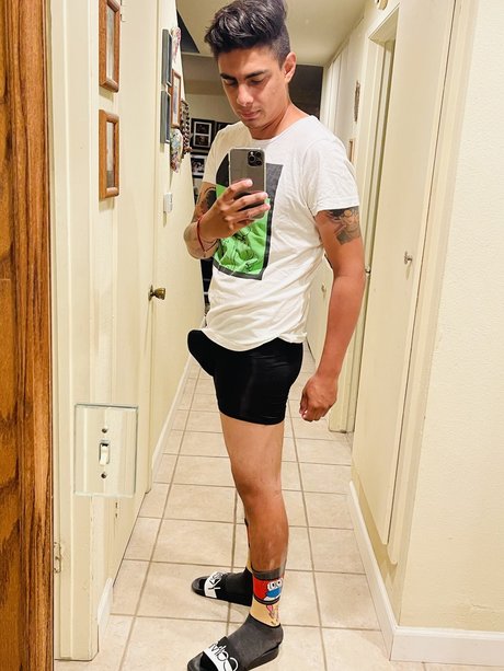 Raul Roca jr ポルノモデル 写真