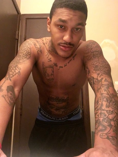 Freaky azz BamBam 独占モデル ギャラリー