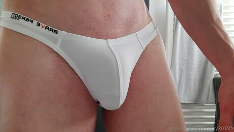 英国のティーンオンリーファン ホットポルノ 写真