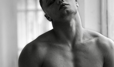 Nazar ポルノスター 画像