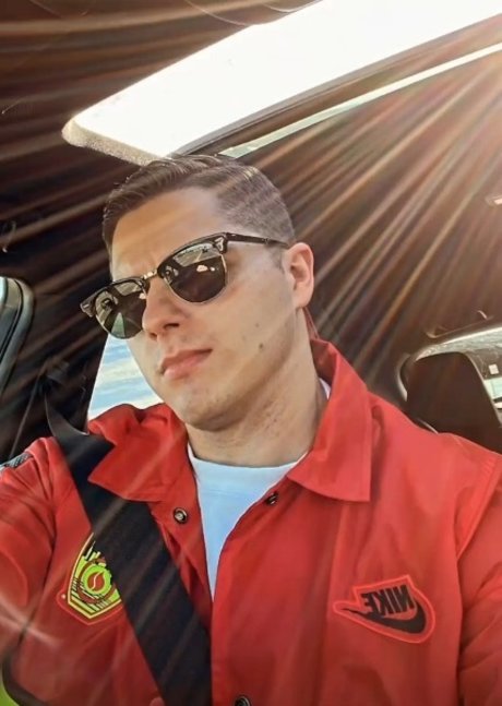 Aceman ポルノスター 写真