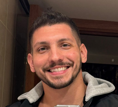 Emiliano VIP トップモデル 写真