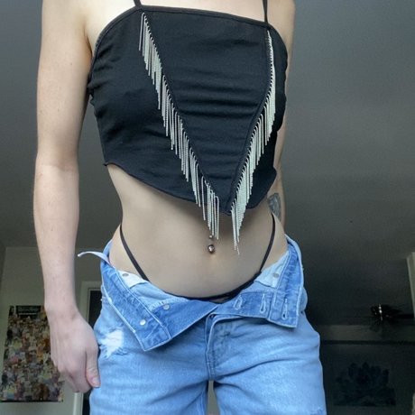 Blair Hadid 完璧なポルノスター 写真