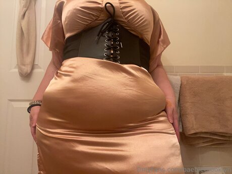 BBW パウグ オンリーファンズ アダルト無料 写真