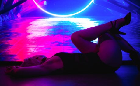 Nerdy Witch ポルノスター アーカイブ