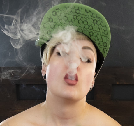 CannaBDSM ポルノスター アート 写真