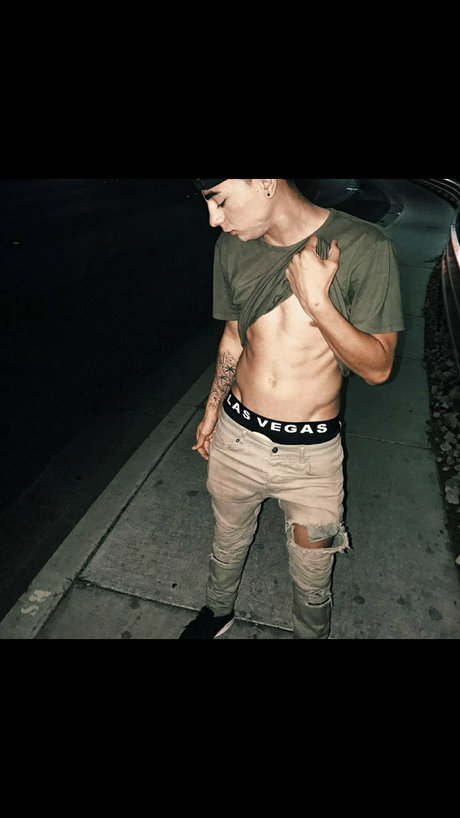 Eddie Meza ヌード女優 写真