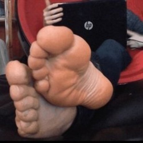 NewcastleFeet ヌードモデル 写真