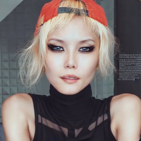 Neuroisdelicious ホット女優 写真