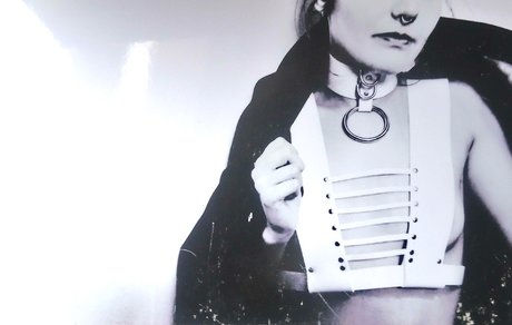 Nadia de la Noche 高品質のスター 画像