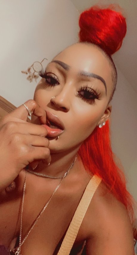 ミニドレス OnlyFans アダルト無料 写真