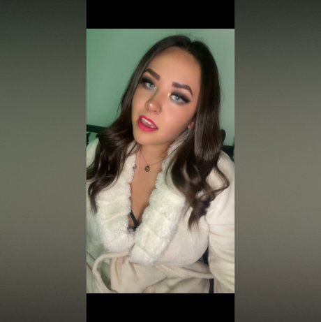 Angie Gamer アートポルノスター 写真