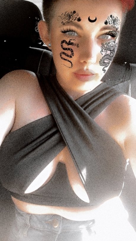 Kealy Mitchell アダルト女優 写真