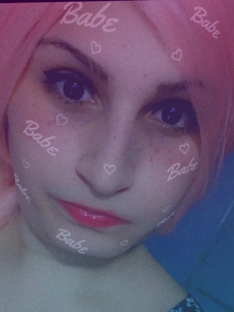 Nina Nievez xxxポルノスター アーカイブ