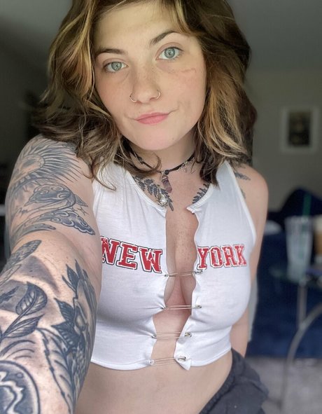 痩せたティーンのオンリーファンズ 無料xxx 写真