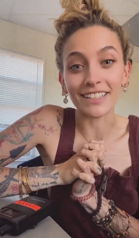 Paris Jackson ホットモデル 画像