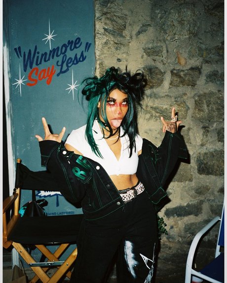 Kiera Please ヌードモデル 写真