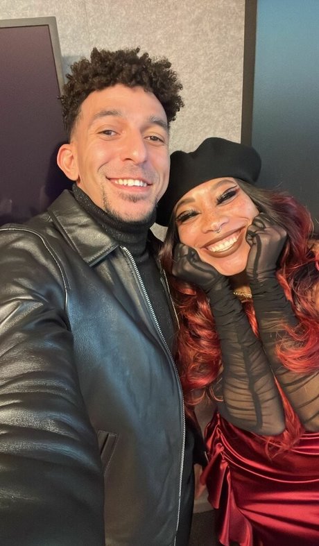 Kiera Please エロティックなスター 画像