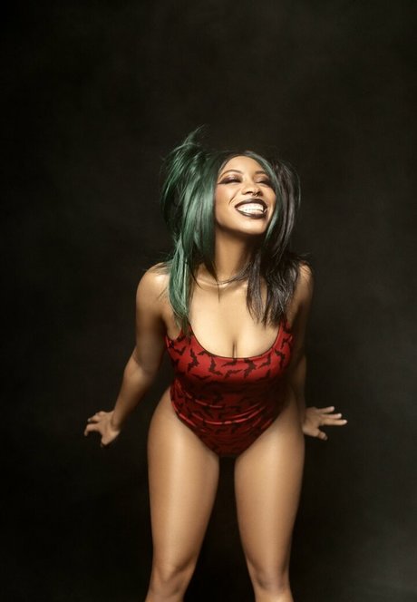 黒人フェムボーイオンリーファンズ アート裸 アーカイブ