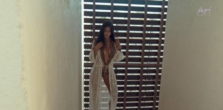 Ari Dugarte 美しい女優 画像