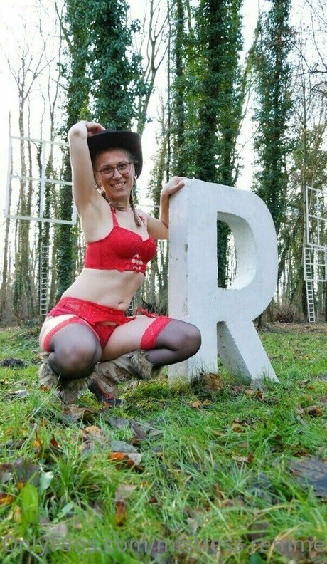 mistress remmel 最高のスター 画像