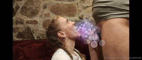 mistress remmel 最高の女優 写真