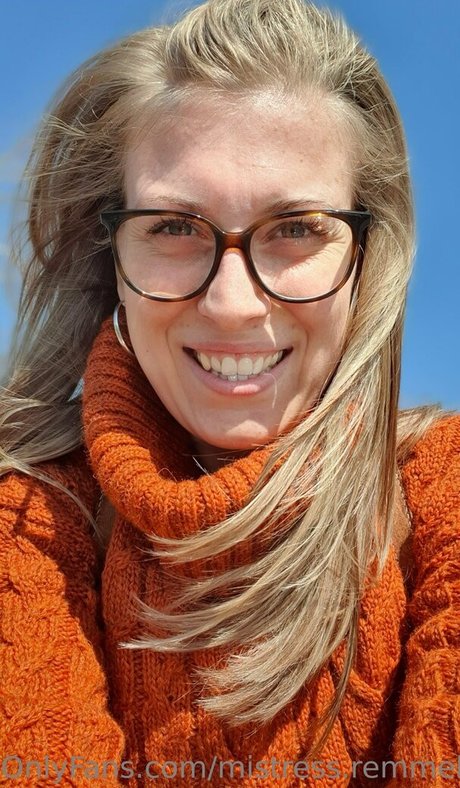 mistress remmel かわいいスター ギャラリー