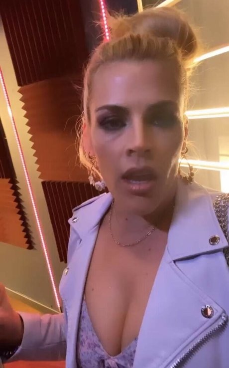 Busy Phillips 無料モデル 写真