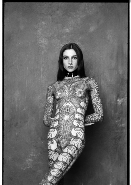 巨乳のオンリーファンズ セクシーヌード 画像