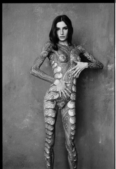 Noemie Doragon XXXモデル 写真