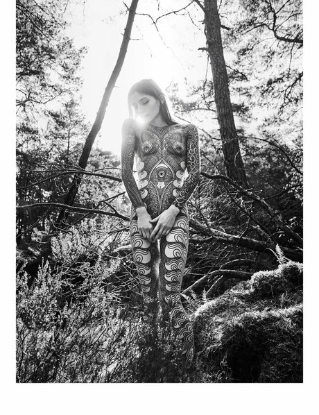 Noemie Doragon 無料女優 写真