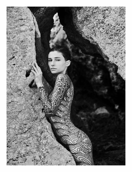 Noemie Doragon セクシーなポルノスター 写真