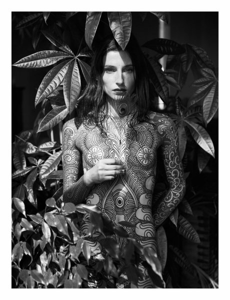 Noemie Doragon HDモデル 写真