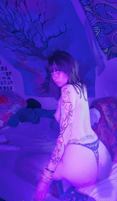 縛られたOnlyFans セクシーxxx 写真