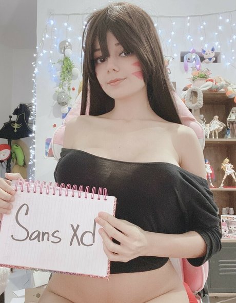 厚い黒檀オンリーファンズ ポルノグラフィック 画像