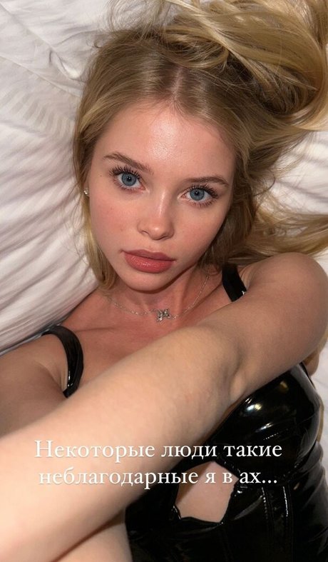 OnlyFansの普及 アートポルノ 写真